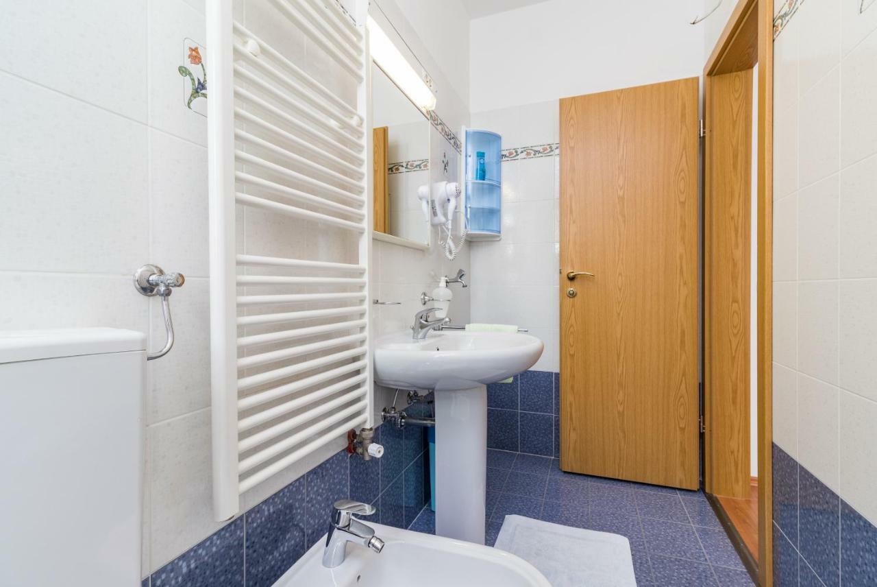 Apartment Anton, Фажана Екстер'єр фото