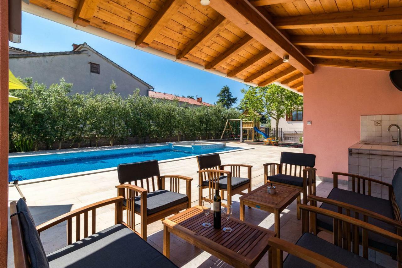Apartment Anton, Фажана Екстер'єр фото